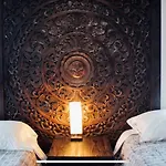 Vive Zen 2 Queen Beds